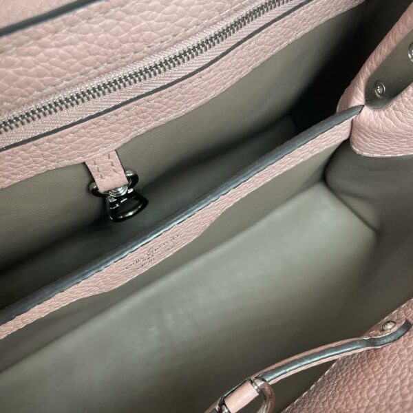 LV Capucines MM Taurillon Leather Pink - Image 5