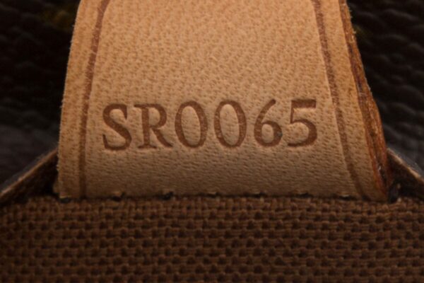 LV 2005 Brown Monogram Vavin Handbag - Image 7