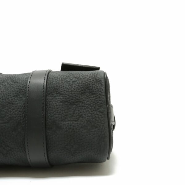 LV Keepall 25 Bandouliere Taurillon Black - Image 9