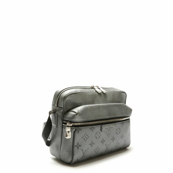 LV Outdoor Messenger Silver Taiga-OUTLET FINAL SALE - Image 2