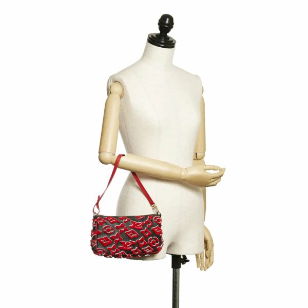 LV X Urs Fischer Pochette Accessoires Red Limited Edition - Image 8