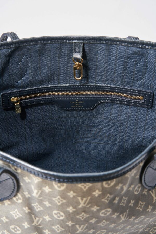 LV Neverfull MM in Navy Blue Monogram Canvas - Image 5