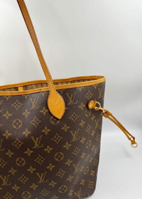 LV Neverfull MM Tote Bag in Brown Monogram Canvas - Image 8