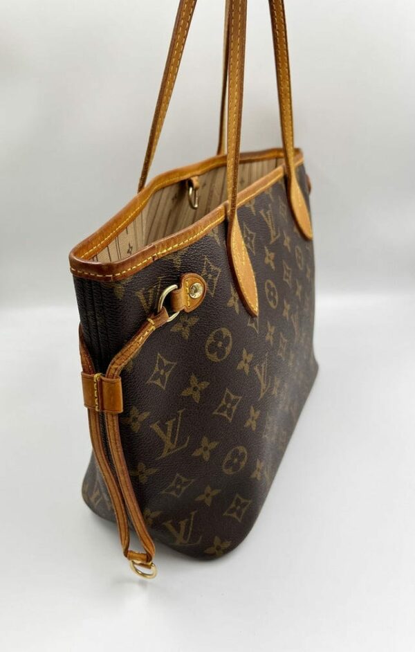 LV Neverfull PM Tote Bag in Classic LV Monogram Canvas - Image 5