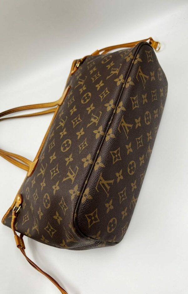 LV Neverfull PM Tote Bag in Classic LV Monogram Canvas - Image 7