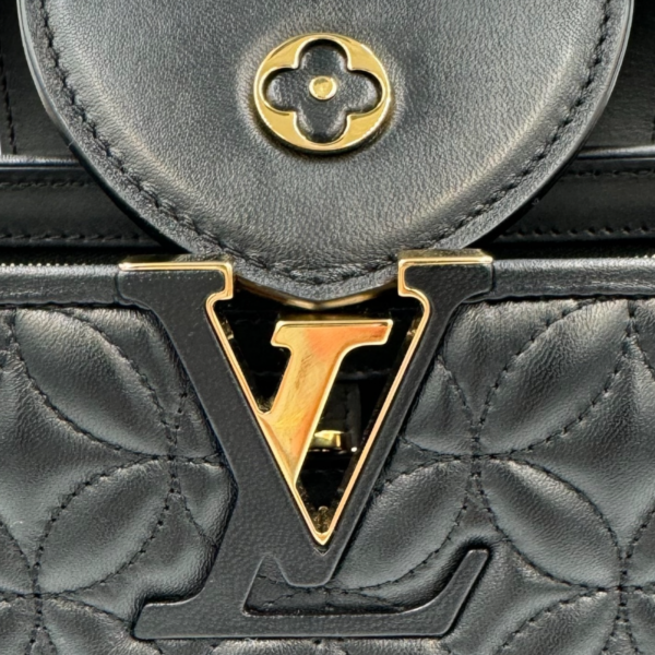 LV Capucines mm Blue Taurillon Silver - Image 10