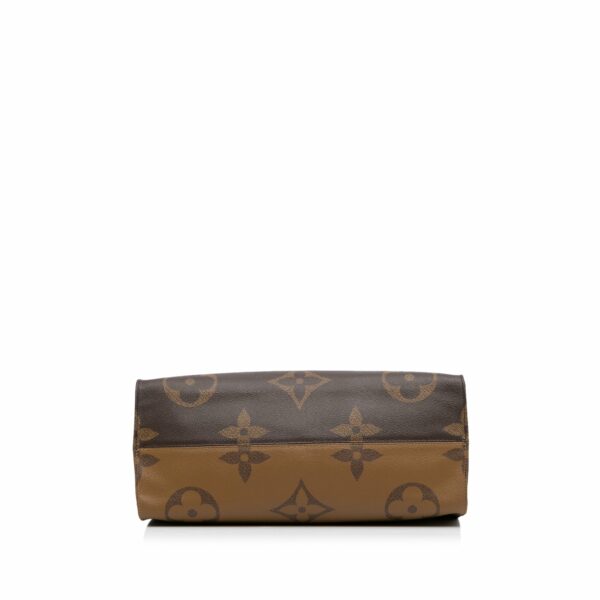 LV Onthego GM Giant Monogram Canvas - Image 4