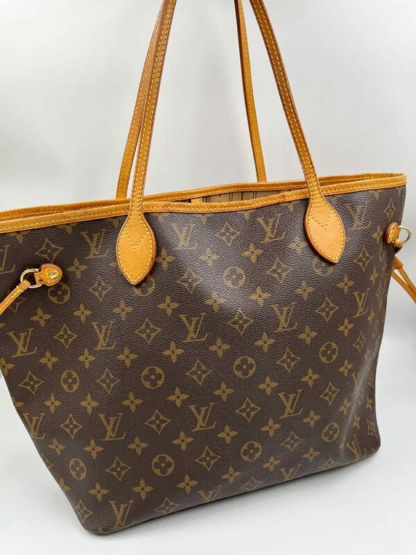 LV Neverfull MM Tote Bag in Brown Monogram Canvas - Image 3