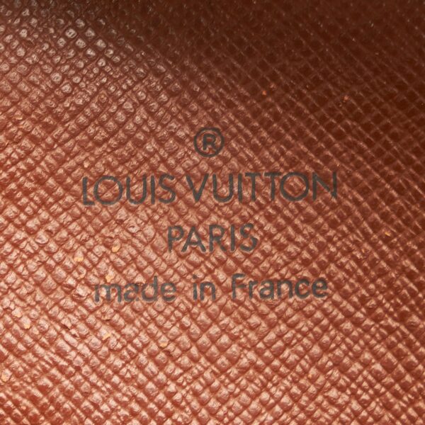 LV Amazone Monogram Canvas - Image 5