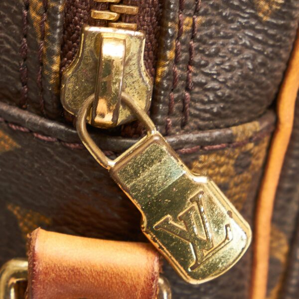 LV Amazone Monogram Canvas - Image 6