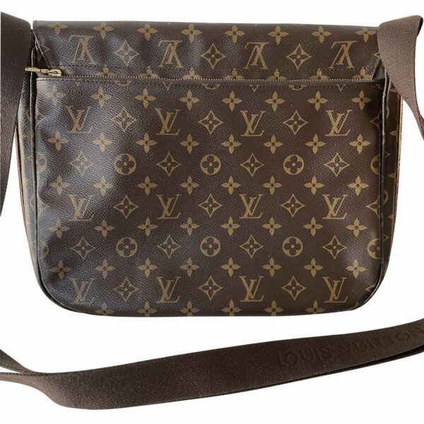 LV Monogram Messenger Beaubourg MM