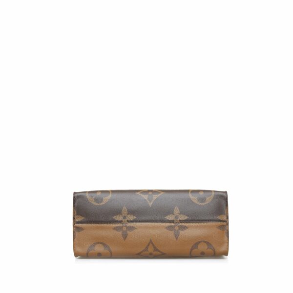 LV Onthego GM Giant Monogram Canvas - Image 4