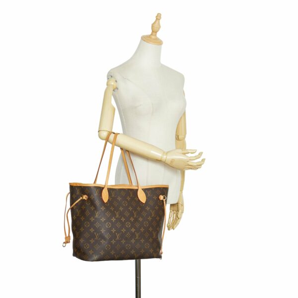 LV Neverfull MM Monogram Canvas - Image 4