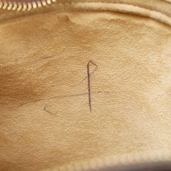 LV Looping GM Monogram Canvas - Image 8