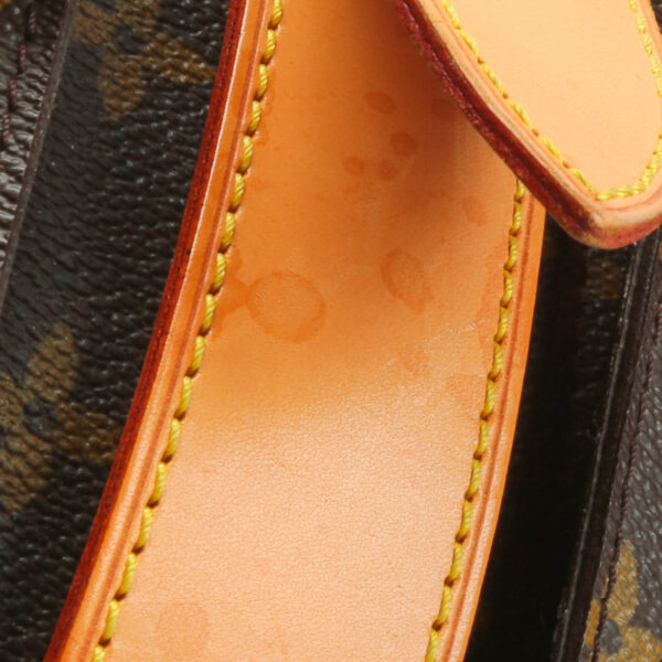 LV Manhattan GM Monogram - Image 17