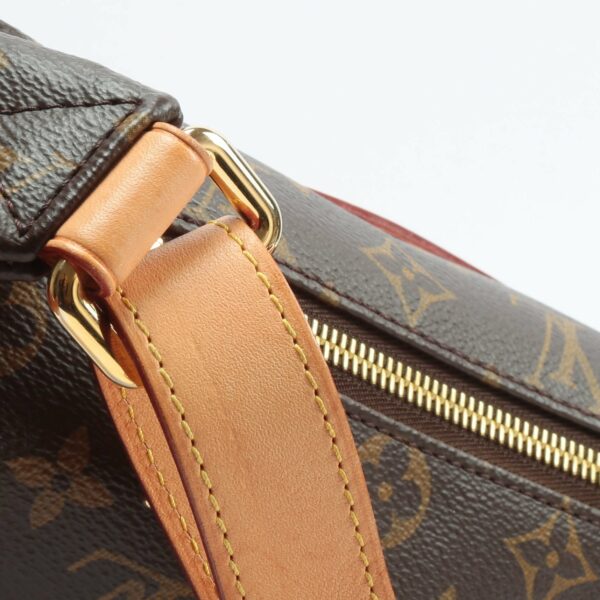 LV Bumbag Monogram - Image 12