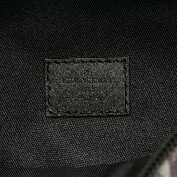 LV Discovery Bumbag Grey Galaxy Monogram Canvas - Image 6