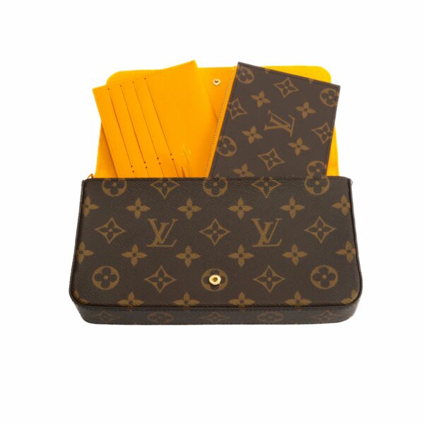 LV 2022 Vivienne New York Soho Felicie Pochette - Monogram - Image 11