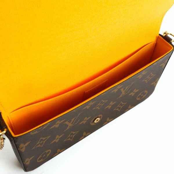 LV 2022 Vivienne New York Soho Felicie Pochette - Monogram - Image 12