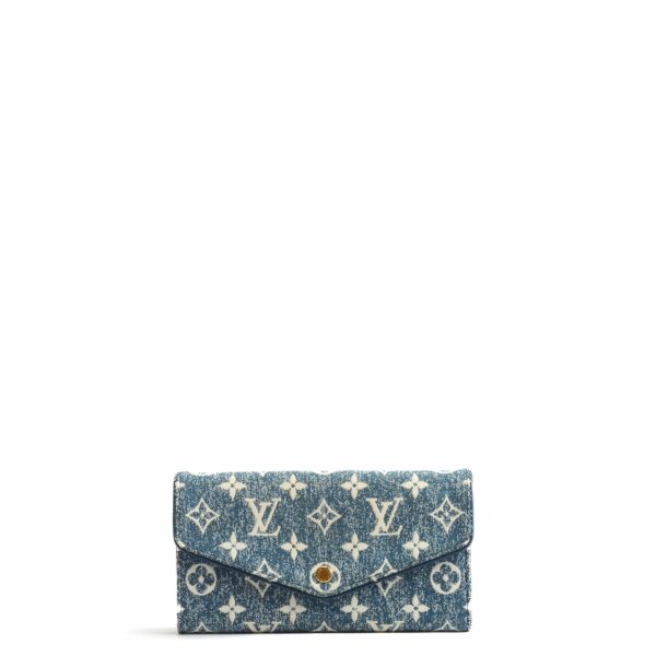 LV Jacquard Denim Sarah Wallet - Image 17