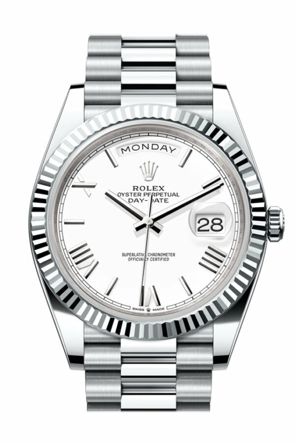 Day-Date 40 White Dial Fluted Bezel Platinum President Men's Watch 228236