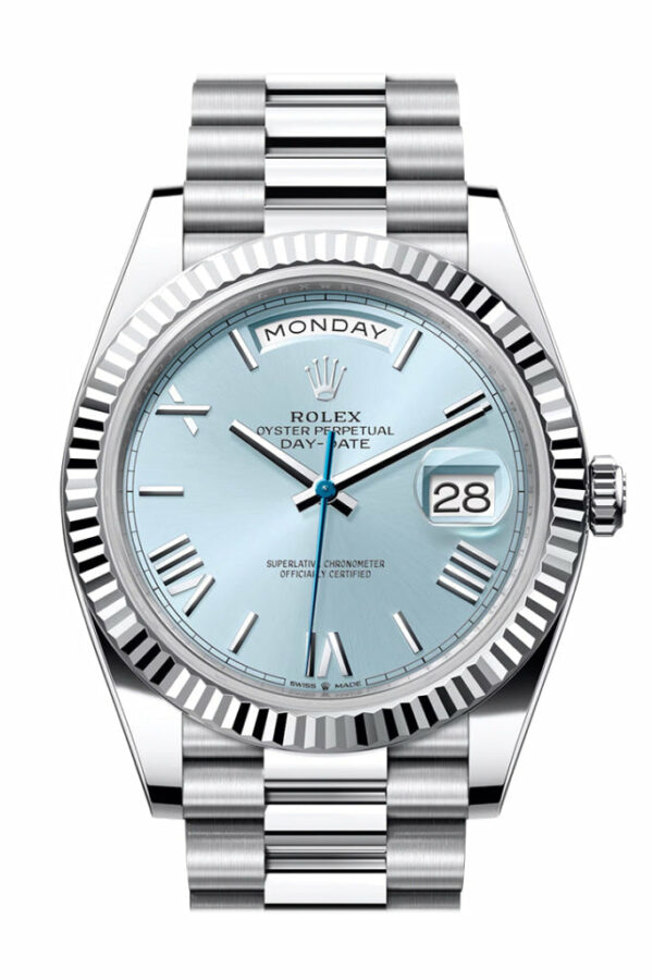 Day-Date 40 Ice-Blue Roman Dial Dial Fluted Bezel Platinum President Men's Watch 228236