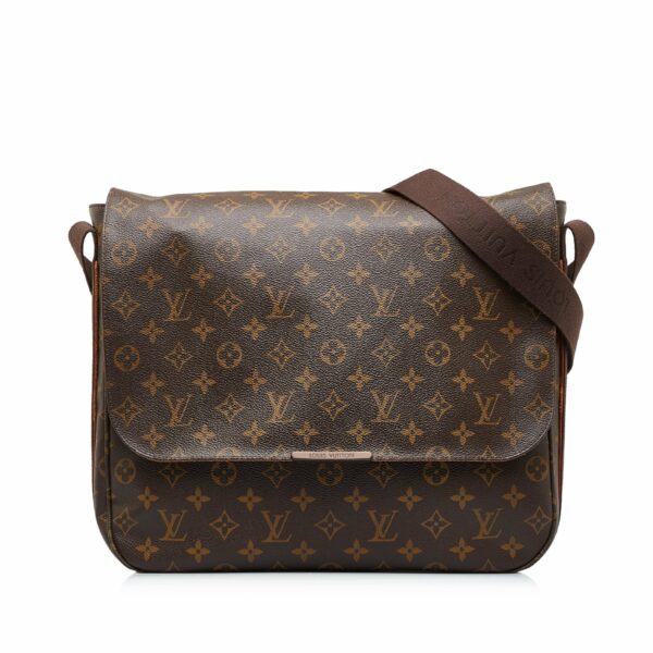 LV Beaubourg MM Monogram Canvas