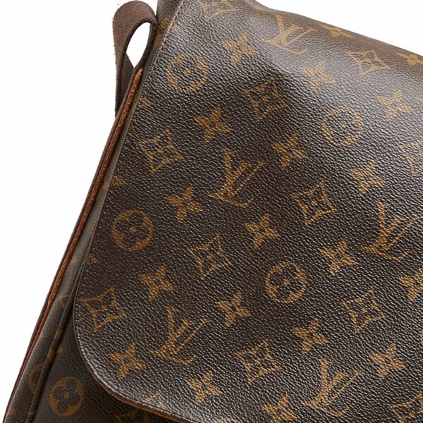 LV Beaubourg MM Monogram Canvas - Image 10