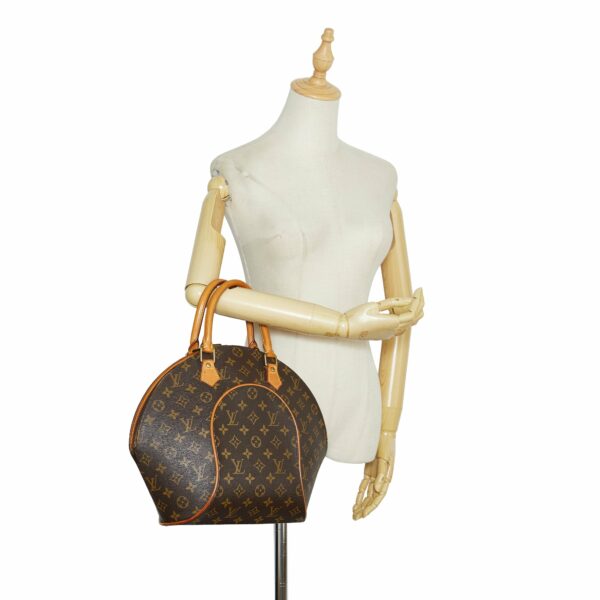 LV Ellipse MM Monogram Canvas - Image 5