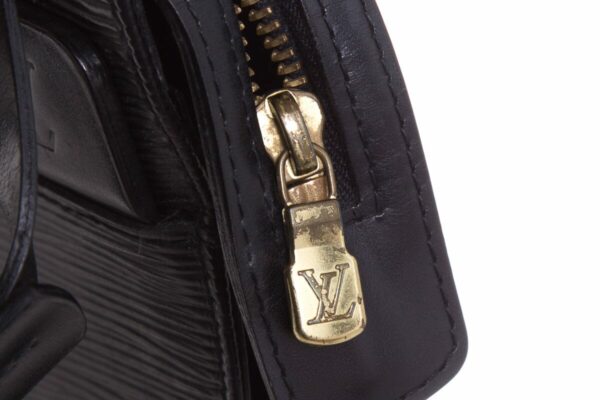 LV fresh Black Epi Leather Riviera Handbag - Image 12