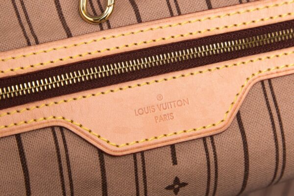 LV Brown Monogram Zipper Detail Hobo - Image 8