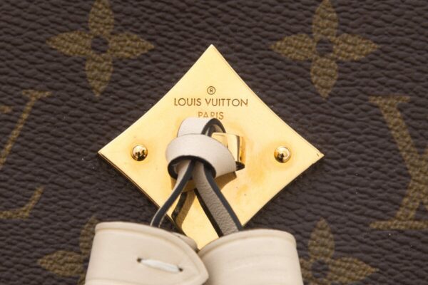 LV Saintonge Cream & Brown Monogram Handbag - Image 4