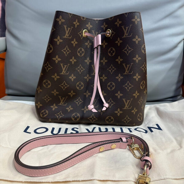 LV Monogram Canvas NeoNoe Bucket Bag,Brown - Image 4