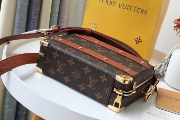 LV X NBA Handle Truck Bag - Image 3