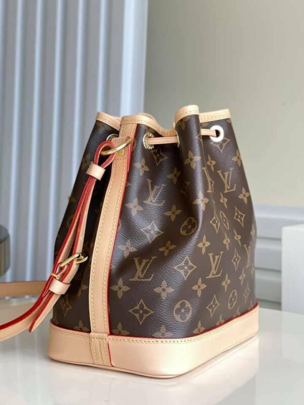 LV Noe BB Bag - Image 3