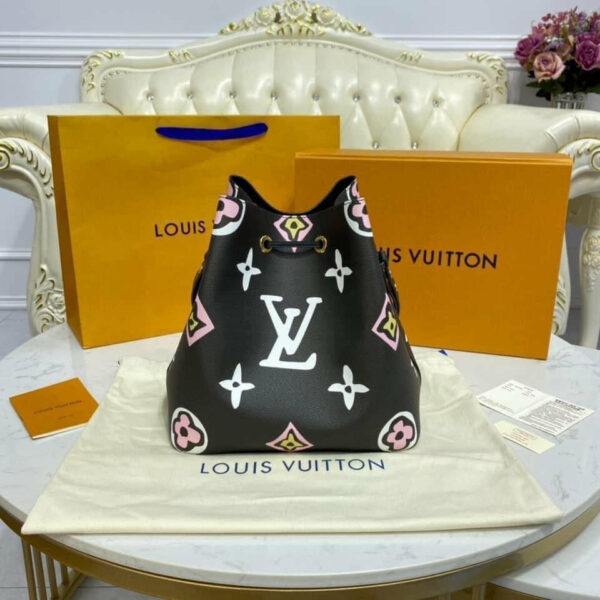 LV NeoNoe MM bag