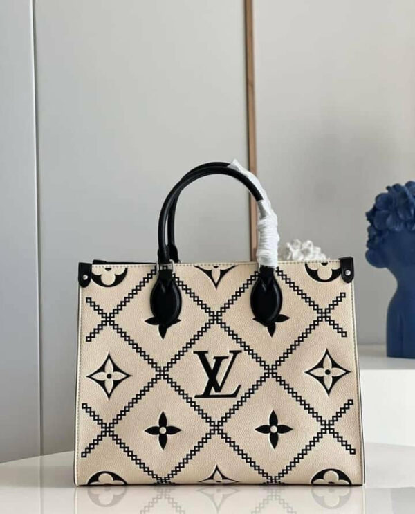 LV OnTheGo MM Bag