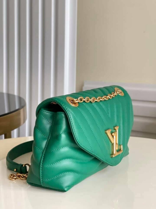 LV New Wave Chain bag - Image 5