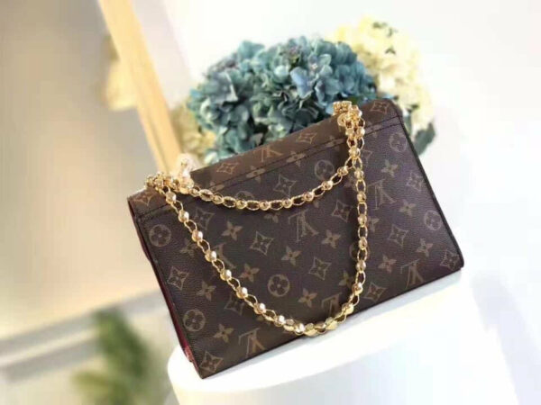 LV victorie handbag - Image 6