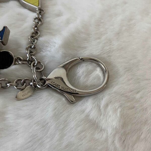 LV Fleur D'Epi Bag Charm - Image 5