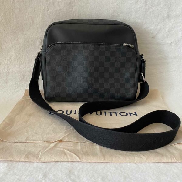 LV Damier Graphite Dayton Reporter - Image 10