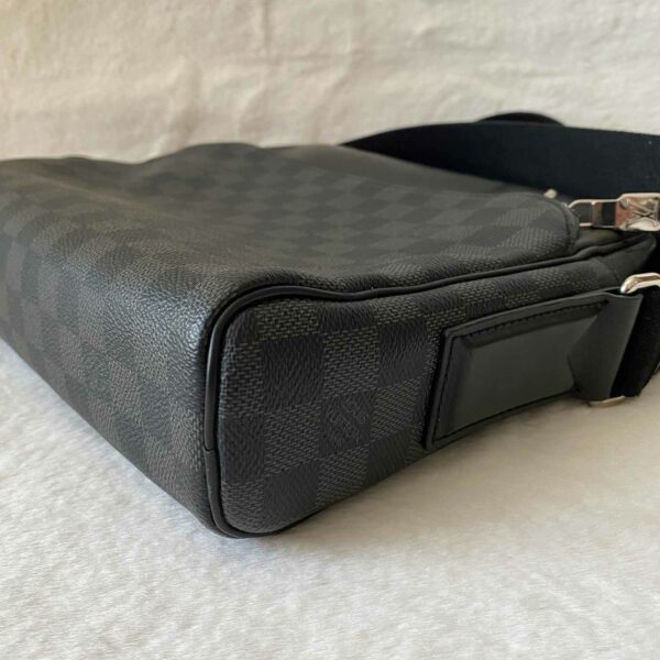 LV Damier Graphite Dayton Reporter - Image 7