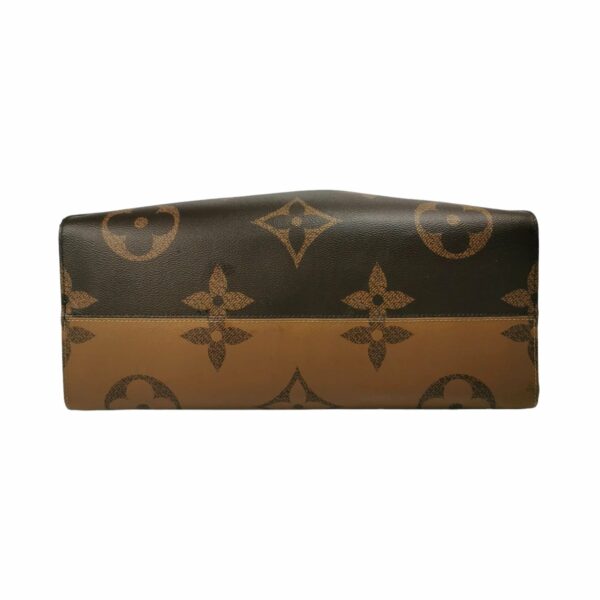 LV Onthego GM Giant Monogram Canvas - Image 5