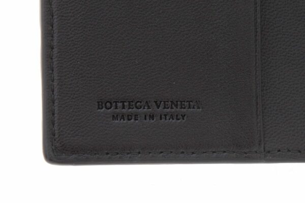 Bottega Veneta Black Woven Intrecciato Passport Holder - Image 4