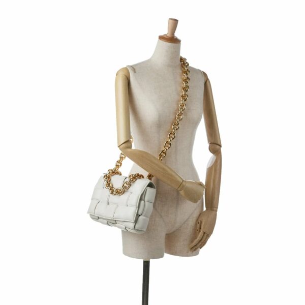 Bottega Veneta Padded Chain Cassette White - Image 2