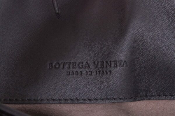 Bottega Veneta Black Intrecciato Leather Handbag - Image 7