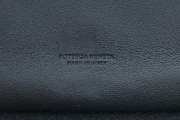 Bottega Veneta Intrecciato Blue & Black Graphic Clutch - Image 7