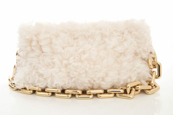 Bottega Veneta Ivory Shearling Chain Pouch Handbag - Image 3