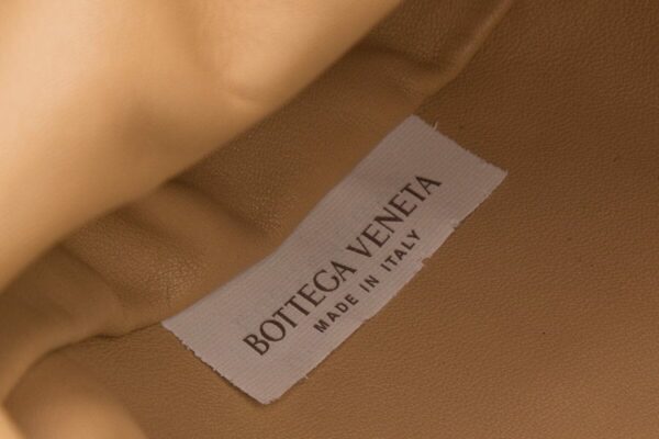 Bottega Veneta Mini Almond clutch - Image 5