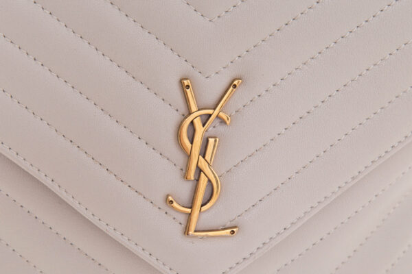 YSL Blanc Chevron Quilted Backpack Handbag - Image 6